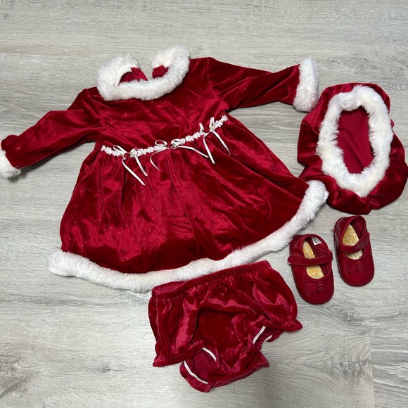 Vintage Youngland Baby Christmas / Holiday Outfit - Picture 1 of 7